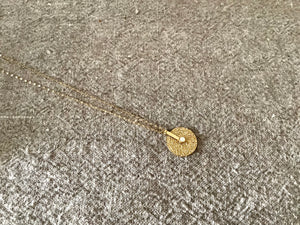 Collier Dolly